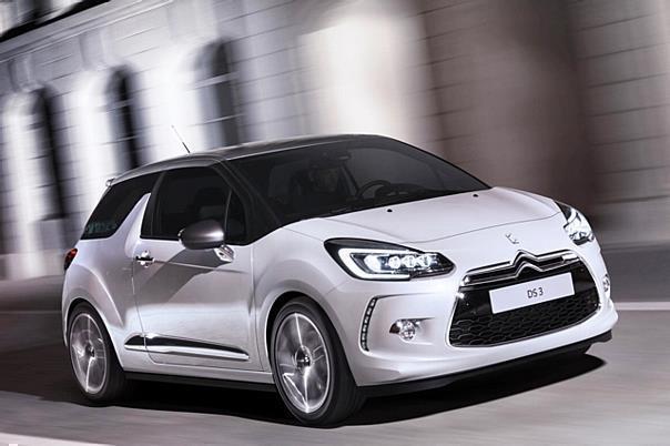 Der facegeliftete Citroën DS3 bringt EURO6-Motoren, einen City-Bremsassistenten und neue Scheinwerfergrafik. Foto: Citroën/dpp-AutoReporter